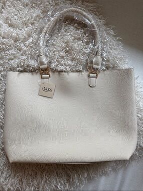 NWT Ulta nude/cream Pebbled Tote with Braided Handles